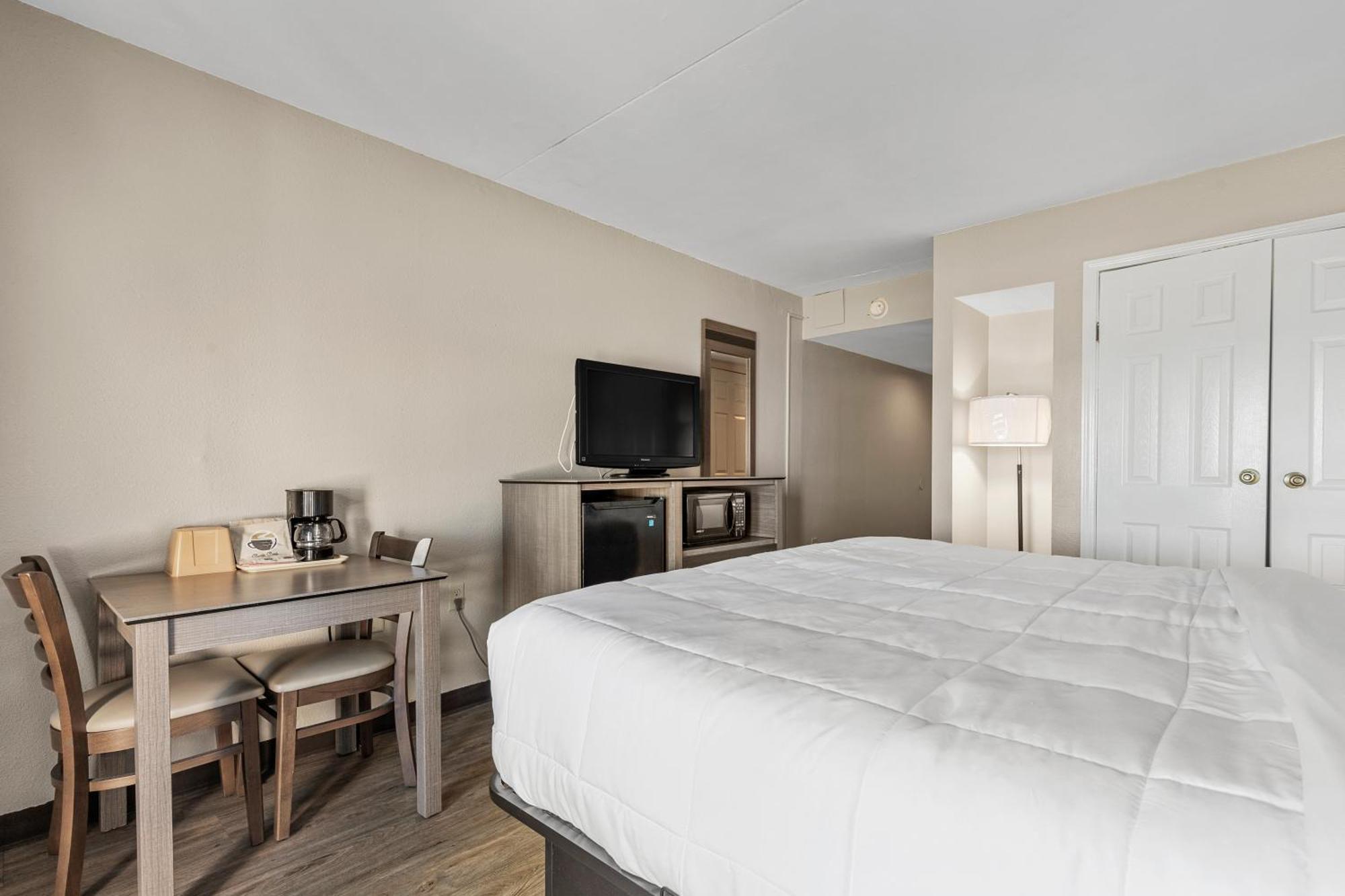 Ocean Crest Inn And Suites Myrtle Beach Quarto foto
